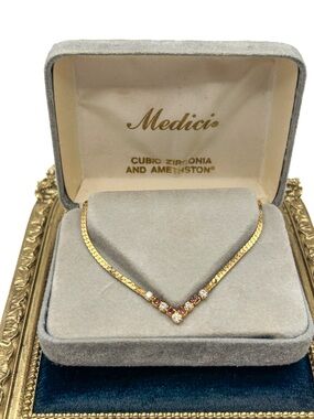 Vintage Medici Chevron Necklace with Box, 1980s Gold Herringbone V Collar Choker